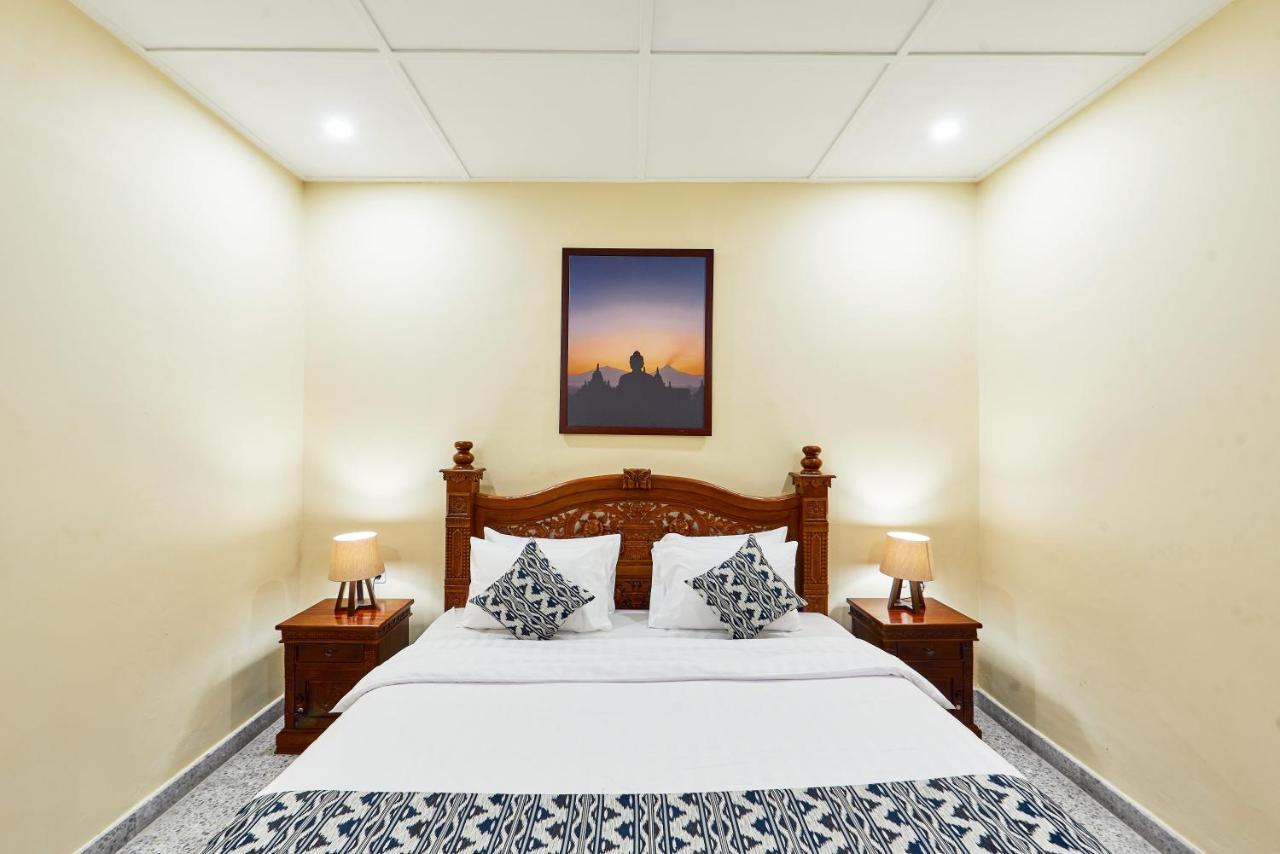 Tirtodipuran Hotel By Natts Hospitality Indonesia 요그야카르타 외부 사진
