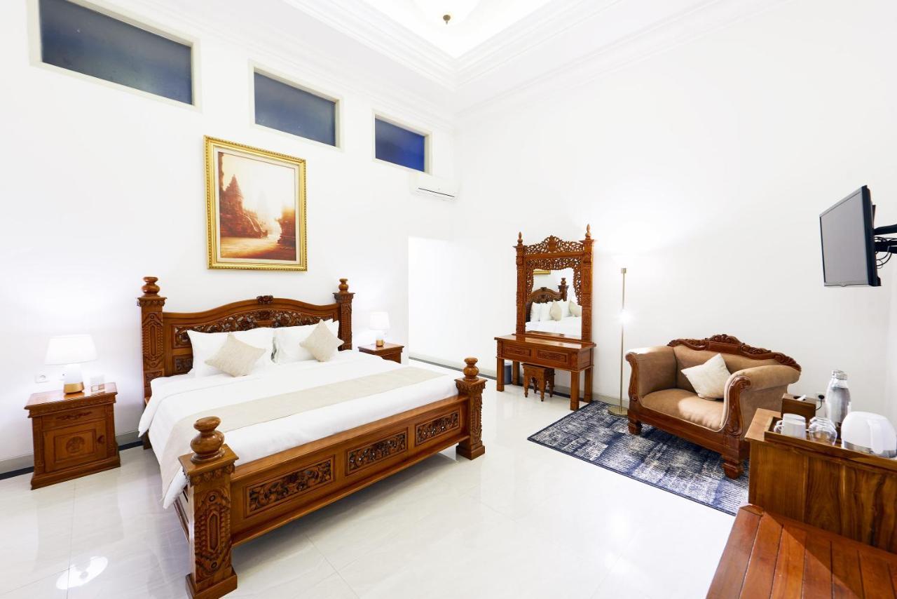 Tirtodipuran Hotel By Natts Hospitality Indonesia 요그야카르타 외부 사진