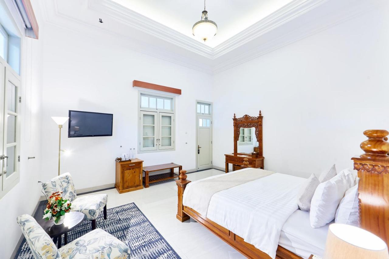 Tirtodipuran Hotel By Natts Hospitality Indonesia 요그야카르타 외부 사진