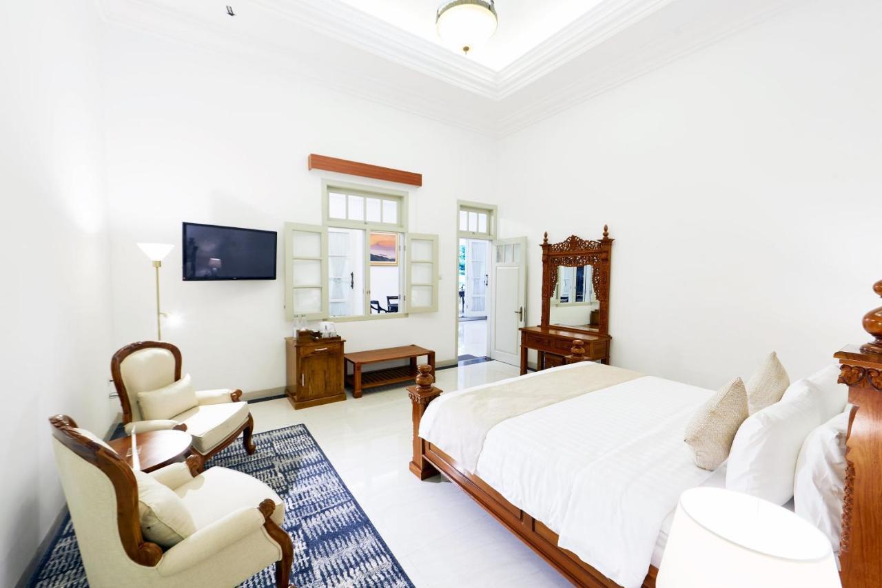 Tirtodipuran Hotel By Natts Hospitality Indonesia 요그야카르타 외부 사진